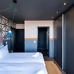 407 Wex1 By Perch Stays